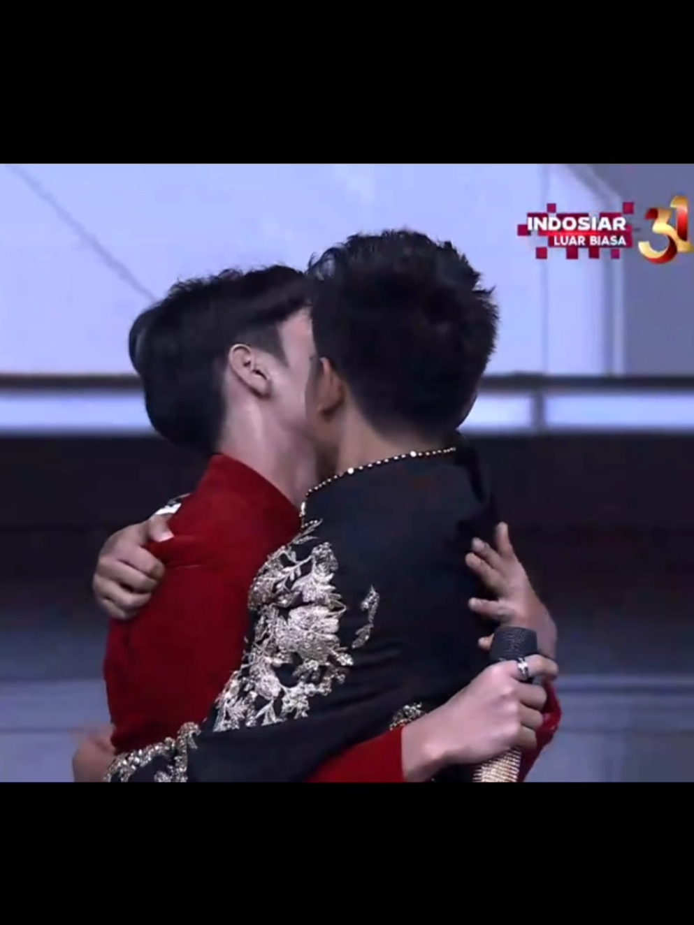 Sehat selalu upin ipin DA7 @da7_arbilfahrizann²⁴ @da7.valen  terlepas dari oknum2 fans klen yg toxic,,semoga persaudaraan klen ttp terjaga #arbil #arbillion #valen #arlen 