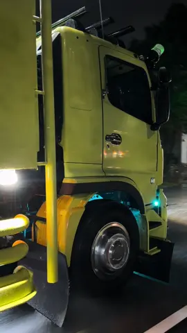 MONGGO TOKE DI MAHARIN FM 260 JD 2017 FULL SPEK FULL ORISINIL 100% ORIAN LOK PEKANBARU CASH DAN KREDIT INFO PEMESANAN : HP/WA 0821-6449-3581 #prayforsumbar #hino500 #semua #jualbelitrukriau #jualbelitruksumbar 