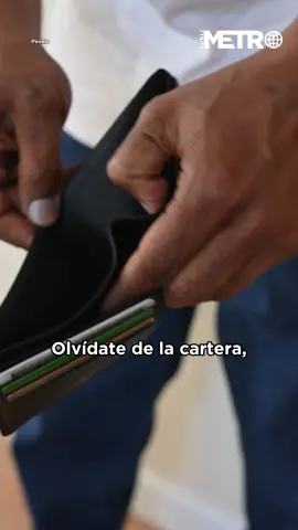 ¡Adiós, cartera! 📱🚇 La #CDMX revoluciona el transporte: ya puedes entrar al Metro solo con tu celular. Te explicamos cómo funciona este pago. ¡Máxima comodidad! ✨✅ Edición: Ronaldo Benítez / #PublimetroMX