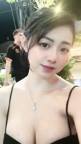 #bánhmmìbơcốmcầnthơ #andynguyen_99 @Tiệm Bánh mì Bơ Cốm Cần Thơ @tiembanhtienphat2 @Tiến Phát bakery Cần Thơ 