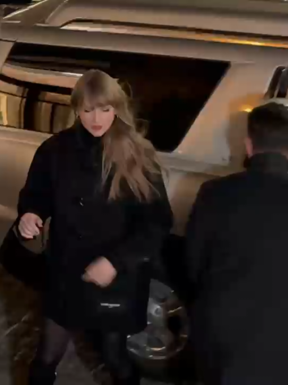 @Taylor Swift out and about for dinner in NYC 😍 Tomorrow the End Of An Eras premieres on Disney+ @Disney+ #taylorswift #disney #endofanera #erastour #taylornation 