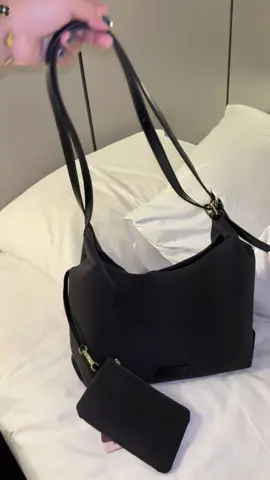 #tascantik #taswanita #shoulderbag #jimshoney 