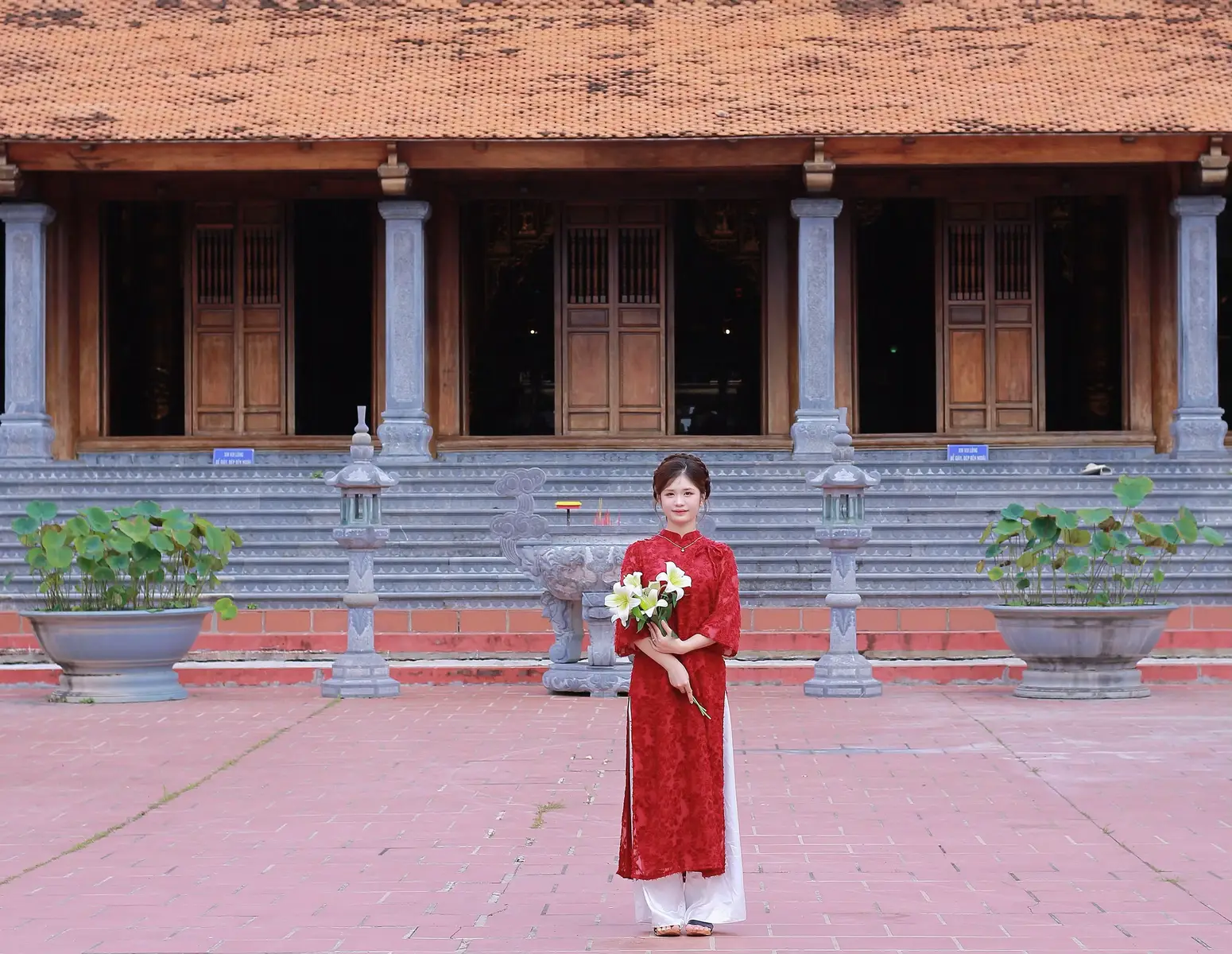 Chụp ảnh giá rẻ, Chất lượng caooo 📸 Chụp bằng Máy Ảnh  🌟 Giá Siêuu ưu đãi  • 399k / 1người ( Chụp 1 Tiếng 20’ ) • 699k / couple ( Chụp 2 tiếng 10’ )  🌟 Gói chụp bao gồm  • Không giới hạn ảnh gốc • Trả toàn bộ ảnh gốc • Chỉnh 12 ảnh cho gói cá nhân • Chỉnh 20 ảnh cho gói couple  • Hỗ trợ tạo dáng - canh góc - tư vấn trang phục - địa điểm  • Quay 3-5 video bằng điện thoại nếu khách cần  • Hỗ trợ book makeup + thuê đồ  📨 Inbox Tiệm Ảnh Nhà Gạo để đặt lịch và được vấn miễn phí ạ 📲 0364070628 📸 #xuhuongtiktok #xuhuong #meiianhhchupanhbaclieu #baclieu94 #viral 