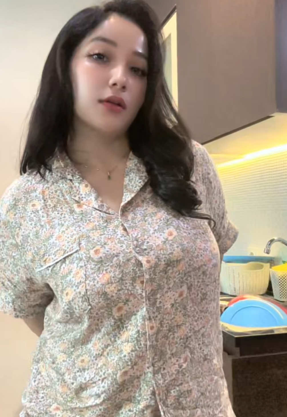 Kubawakan baju tidur dari @EVELYN_STORE 