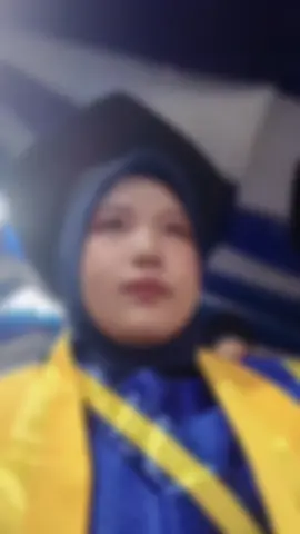 Bontang banting... wisuda juga  #wisuda #me #graduation #sarjana #fyp 