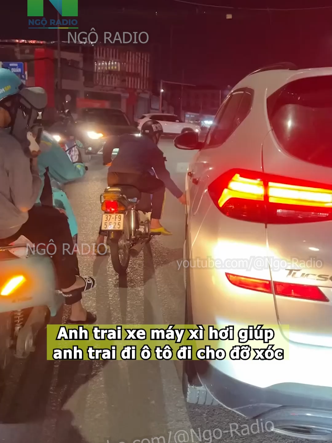 Anh trai xe máy xì hơi giúp  anh trai đi ô tô đi cho đỡ xóc #cuocsong #ngoradio #tintuc #viraltiktok #phapluat #haihuoc