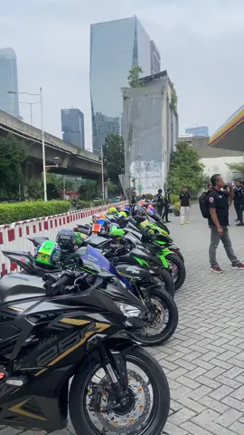 ZOJ menyala bossque #fyp #zx25r #Blackboy #hobimotor #4cylinder 