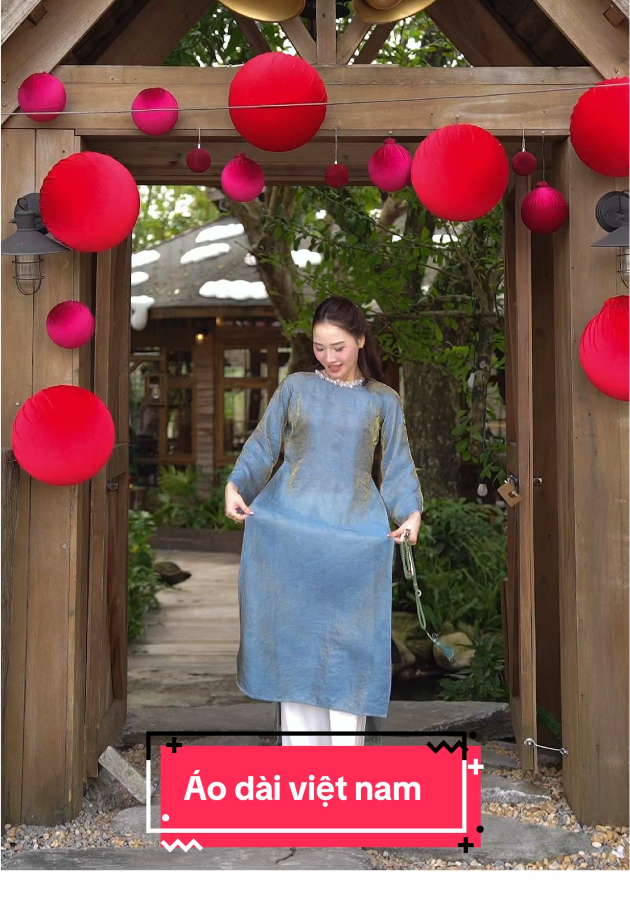 Áo dài việt nam đang được ưu đãi miễn phí vận chuyển tận nhà #Changne1999 #aodailuagam #aodaivietnam #aodai 