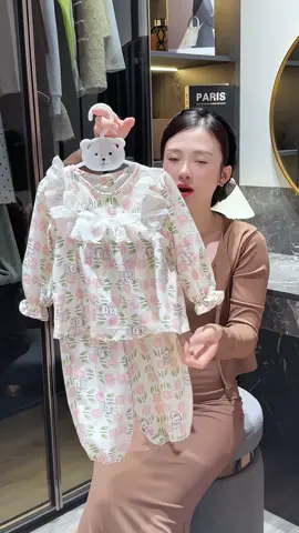 Bộ dài tay cho bé gái họa tiết #conlamiaday 