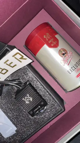 Nikahan owner @SABER INDUSTRIES gaada lawan , IZINNNN 😂🫸🏻🫷🏻 