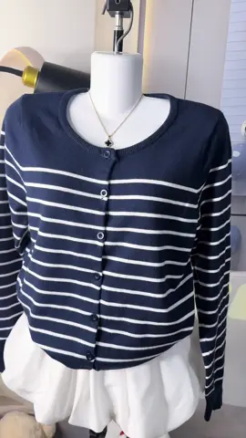 Áo len sọc #aolen #aolennu #aolenxinh #aocardigan #xuhuong  