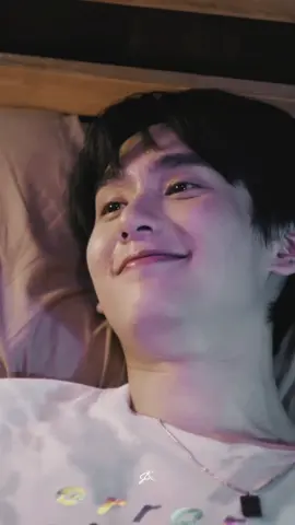 find someone who look at you like this #forcebook #fforce_ #kasibook #ฟอสบุ๊ค #ฟีดดดシ 