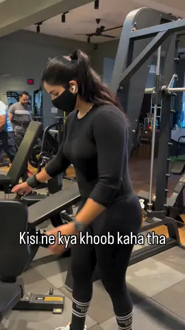 faltu cheeze meko sunai nahi deti😂#foryou #fyp #fypシ #viral #foryoupage #fitshivii #shivifam #fitgirl #Fitness #fitnessfreak #fitnessmotivation #backworkout #bicepsworkout #tricepsworkout #chestworkout #legworkout #legwarmup #pushup #gymlover #shoulderworkout #supermanpunch 