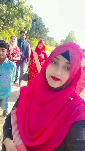 সবাই মিলে ঘুরতে যাচ্ছি 🥰#foryou #forpage #trending 