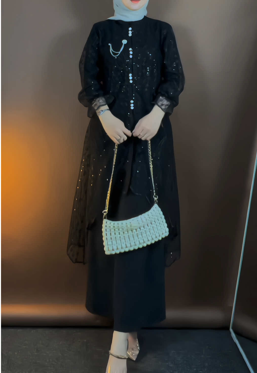 ide outfit lebaran by @luckyrose_shop #outerbrukat #tunikbrukat #tuniklebaran #tunikkondangan #outfitlebaran2026 