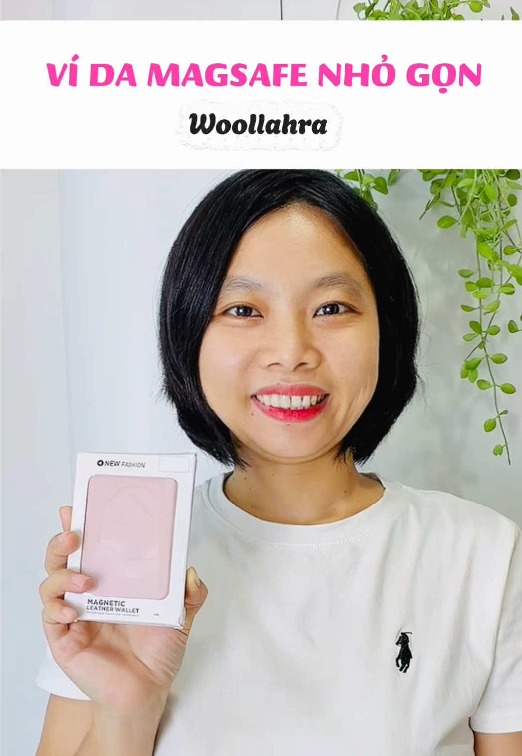 Vừa là ví da mini, vừa là giá đỡ điện thoại, nhỏ gọn mà tiện lắm luôn.Nhiều màu pastel cưng xỉu luôn á #sumosfamily  #cardholder  #phukiendienthoai  #giadodienthoai  #vimagsafe 