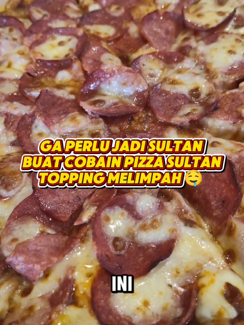 PROMO DOMINO'S PIZZA GILA GILAAN!  BELI DI TAG LOKASI AKU DISKON 50% ! #promomakanharian  #DominosTime  #PromoMakanEnak  #FoodiesWajibCoba  #DominosXWow 