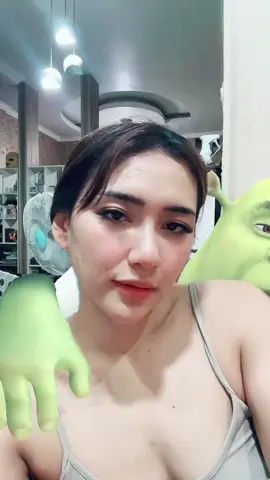 Lonely ibu lonely i have nobody 😂 #lonely #yollayuliana15