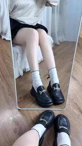 Đôi doc nhất định phại có trong tủ nàng ơi #giaynu #xuhuong #docnu 