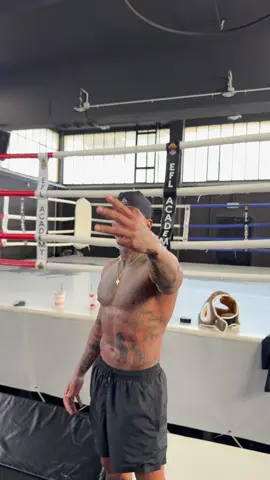 2 κάμερες όσο σου δίνουμε ξύλο 🤕 🪵