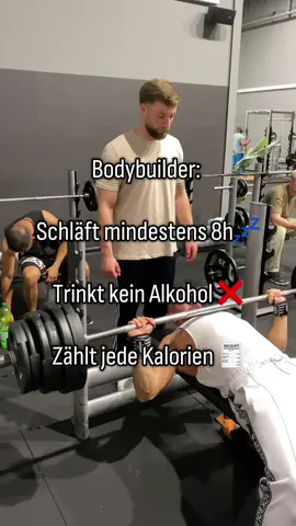 Da sehen wir alle alt aus gegen Juan 😩 #gymhumor #fyp #bodybuilding #german 
