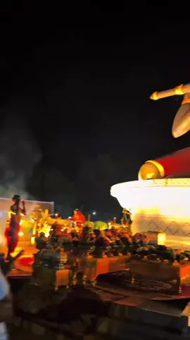 សូមបារមីលោកតាដំបងក្រញូងនិងបុព្វបុរសខ្មែរគ្រប់ជំនាន់ សូមលោកជួយឃុំគ្រងថែរក្សា ដឹកនាំតម្រង់ផ្លូវ វីរៈកងទ័ពកម្ពុជា ដើម្បីកម្ទេចខ្មាំងសត្រូវដែលកំពុងឈ្លានពានខ្មែរផង🙏🙏🙏