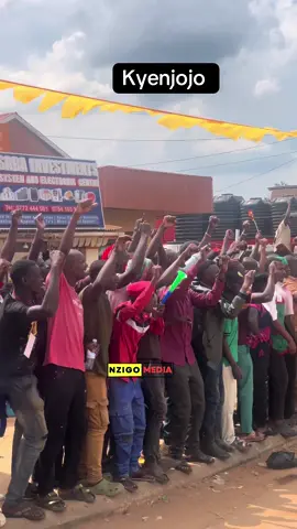 Happening now Bobi wine in Kyenjojo 