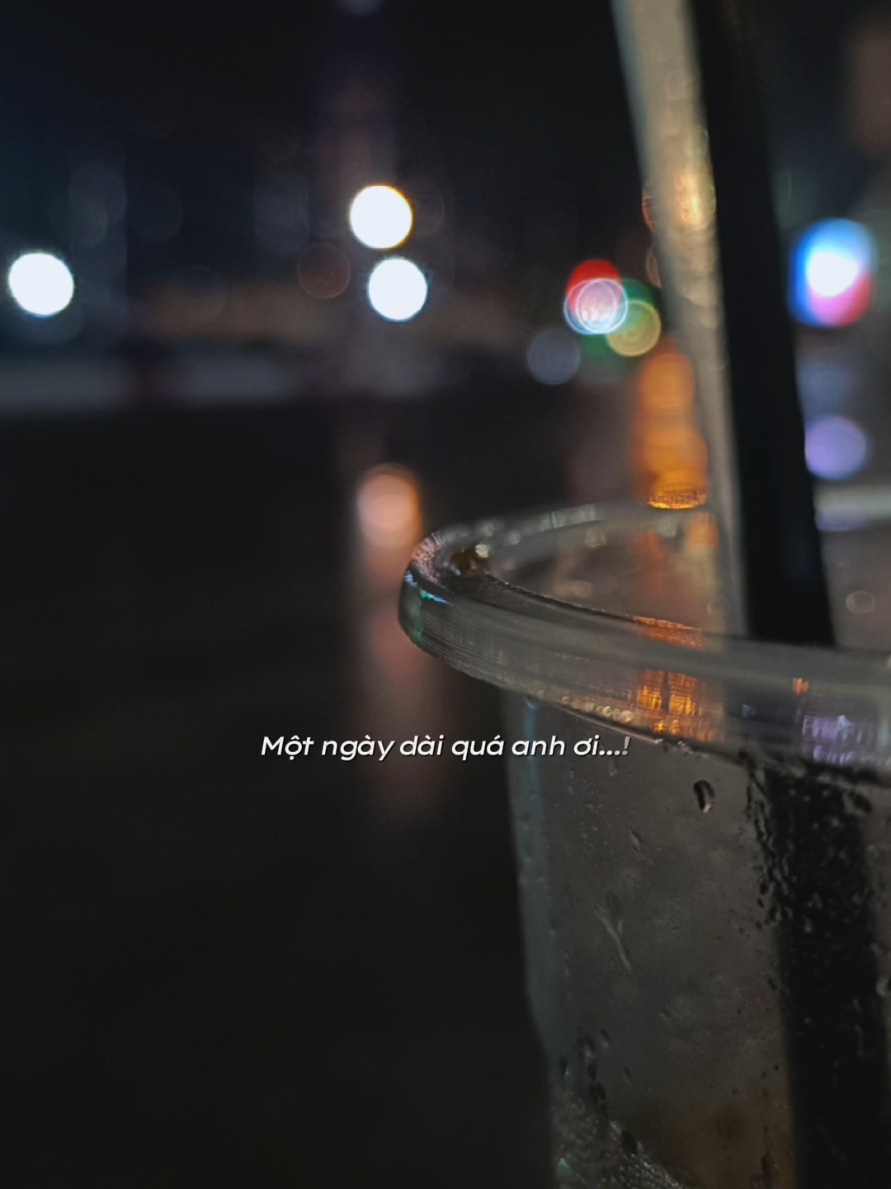 Một ngày dài quá anh ơi, cõi lòng lạc lõng chơi vơi... #tinhdau #chithien #nhactamtrang #chill #xuhuong 