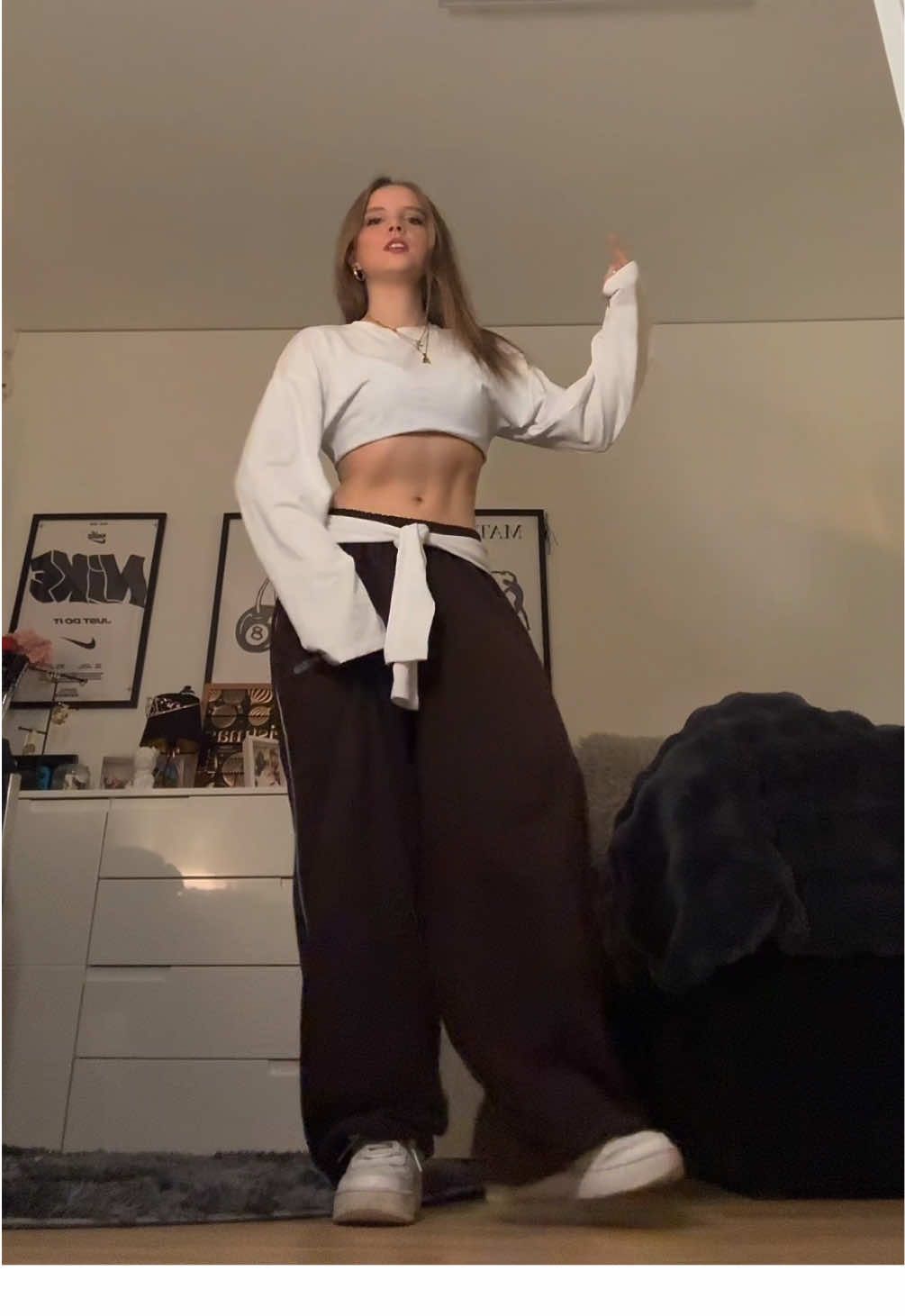 👊🏼👊🏼 dc @La Tina Rusin 🐦‍🔥 #pourtoii #viral #fyp #dancer #xyzcba 