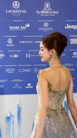 Hoa hậu @Lê Nguyễn Bảo Ngọc - Giám đốc điều hành Miss World Vietnam 2025 xuất hiện tại thảm đỏ  #MWVN2025 #MissWorldVietnam2025 #BeautyWithAPurpose #Lachateauhotel #SenVang 