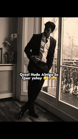 Lovsarrrr 😂🥂🤤#SomaliaTiktok ##madridista #viral_video #fyppppppppppppppppppppppp 