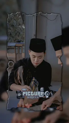 lirik lagunya bisa di ubah #CapCut #tahunbaru2026 #ehkheyrul @𝒜𝓎𝒶𝒶𝒶𝒶 آيا🕊 @𝐀𝐢𝐧𝐮𝐥يقين♪🪐 @eldn_reyhanz @'Abed 