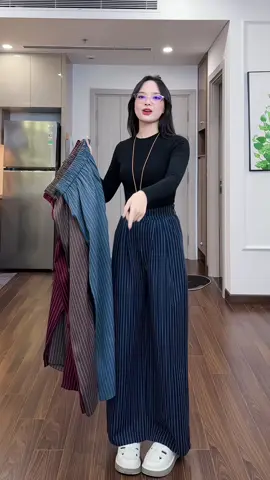 Quần kẻ thon eo hack dáng dài chân cho ce #hiennguyen666666 #thoitrangnu #quanvai #quankesoc #xuhuong 