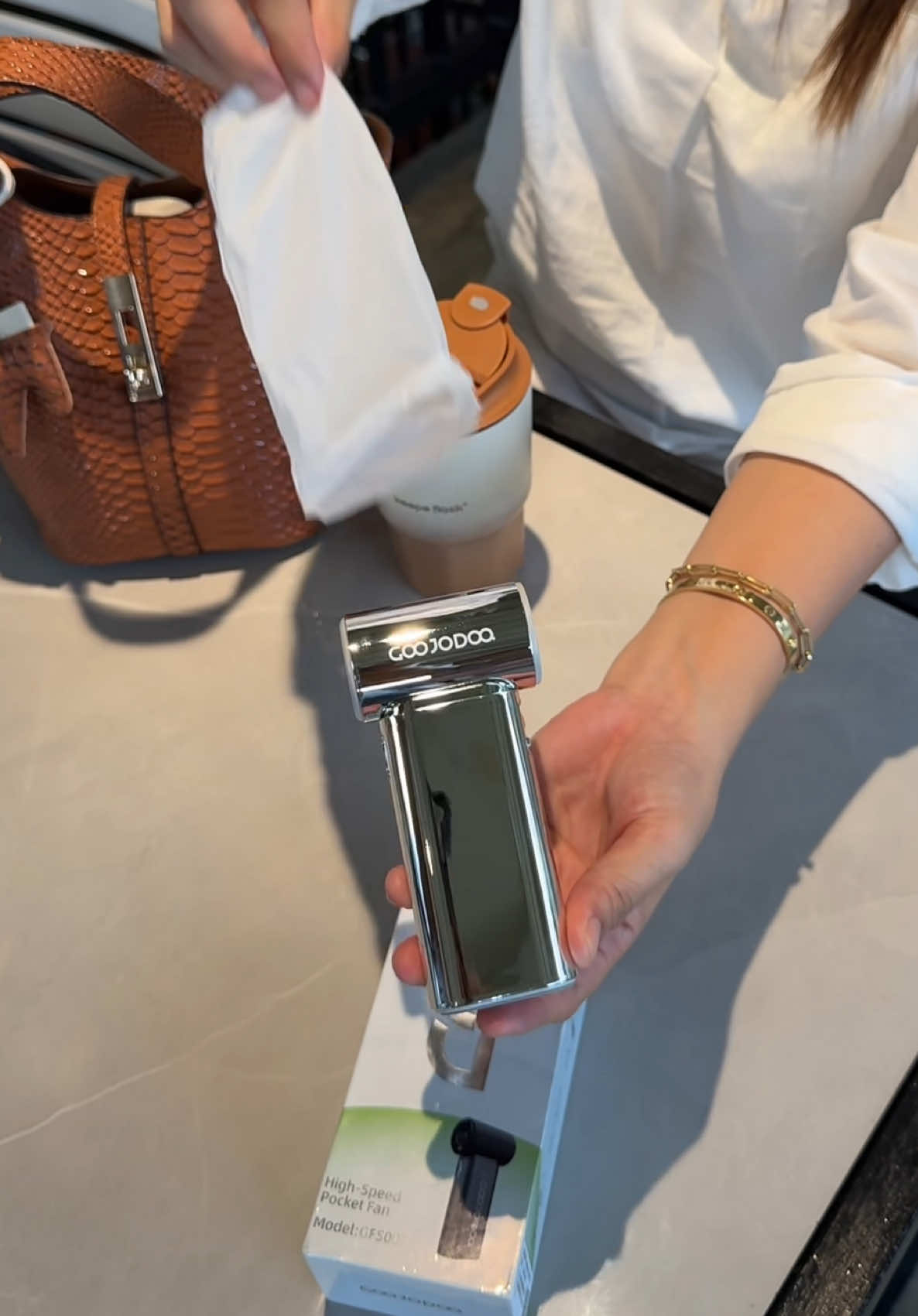 10x h!gh speed 🥹 #goojodoq #pocketfan #goojodoqfan 