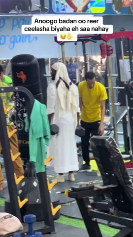 Maclimiinta muusaley ma naga qawatid😂@Xaydar_Cabdalla🏋️🦍🖤 #toofityoung #somalitiktok #muqdishotiktok🇸🇴🇸🇴❤ #somaligym 