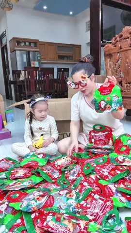 Bóc túi mù giáng sinh #nhabundochoituduy #nhabundochoi #tuimu #tuimugiangsinh 