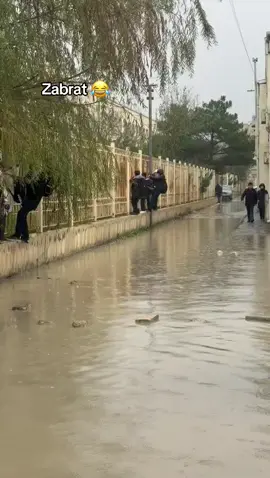 istixana 😂😂😂😂