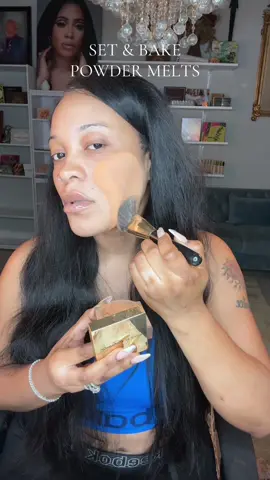 Set and Bake Loose Setting Powder Set and Bake Loose Setting Powders are finely milled to lock in makeup while delivering a smooth, flawless matte finish. Designed to be used after foundation and concealer, these powders help absorb excess oil, softly blur imperfections, and extend the wear of your makeup throughout the day. #fyp #trend #settingpowder #beautyhacks 