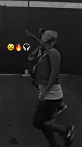 caloley jii😂🕺#ordayelyrics😍💕🎧 #Cazamlyrics #🎧🎶 