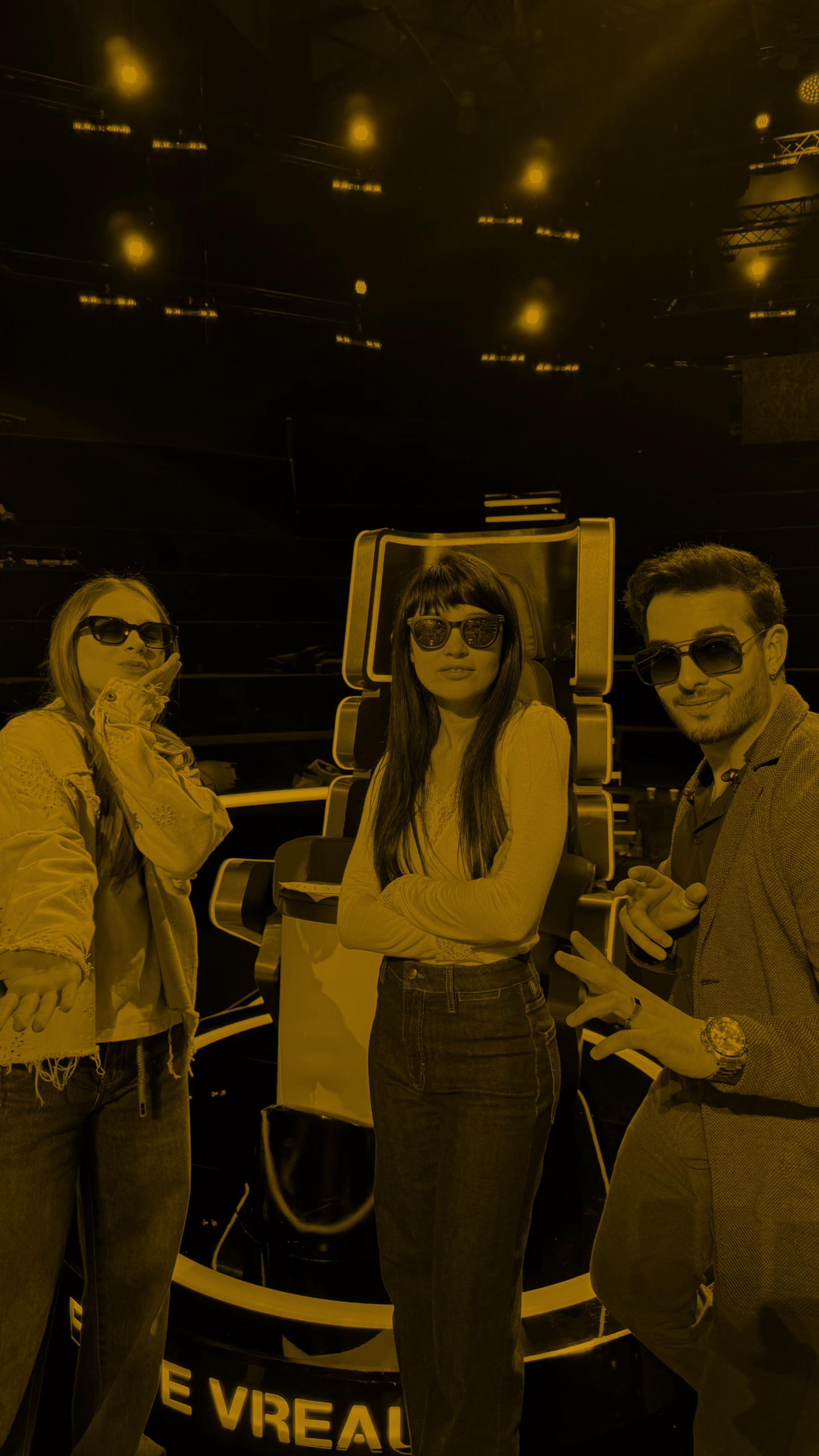 Pssst, am auzit că echipa Cosmos e super cool 🕶️🌌 #vocearomaniei #13cunoroc