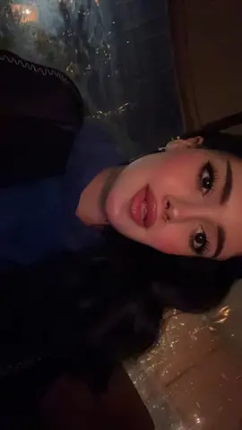 اليوم انا متأثره بالعراقي حتى تعابير وجهي تغيرت😕