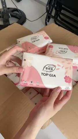 Thùng khăn giấy ăn sắc hạ topgia#khangiay #giayantopgia #review #xuhuong 