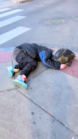 All Year Round No Matter The Weather….Kensington Is Still Epidemic To The Homeless,Drug Addiction And Mental Health! 