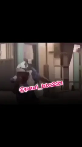 Me to my crush 😂@𝓢𝓲𝓵𝓮𝓷𝓽 𝓧𝓬𝓱𝓪𝓷𝓰𝓮🧬 #creatorsearchinsights #djchicken #djchickenkukuruku #paulbtc22 #fyp 