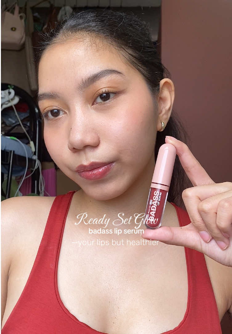 Love this lip serum from @RSG Ready Set Glow 🤩🤩🤩  #readysetglow #beauty #makeup #badasslipserum #rsg 