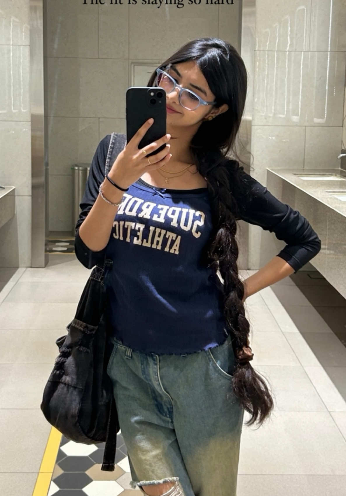 Transition from dress to saree…🤫✨💫🥂                                                                                                             #CapCut #fypシ゚ #foryoupageofficiall #treanding #edit 