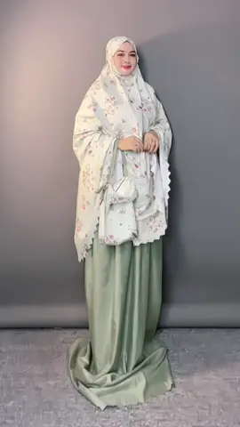 Lebaran pake mukena 70RIBU tp cakep bgt🫵😍#mukenalebaran #mukenaterawih #mukenatraveling #fypviralシ #outfitinspo  
