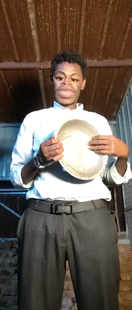 بل تقيل لي اي برشلوني 😈 😂 #ساخر_مدريدي #الشعب_الصيني_ماله_حل😂😂 #سودانيز_تيك_توك_مشاهير_السودان🇸🇩 #السودان_مشاهير_تيك_توك #foryoupage 