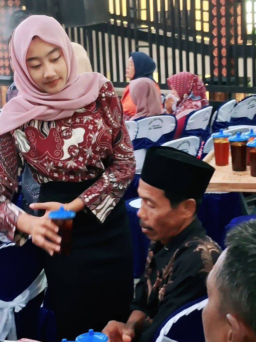 gunung kendil ngarjosari tirtomoyo #sinoman  #karangtarunaindonesia  #kebayamodern  #kondanganoutfit  #wonogiri24jam 