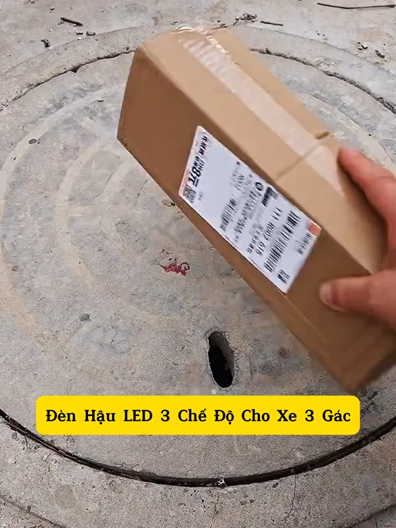 🚛💡 ĐÈN HẬU LED 3 CHẾ ĐỘ CHO XE 3 GÁC – SÁNG RÕ, BỀN BỈ, AN TOÀN MỌI CHUYẾN HÀNG
